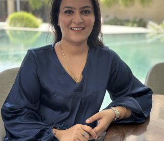 This is a  samplesentence for demonstration purposes. It shows how words can be combined to form meaning. This short paragraph is an example of English text. This is a sample sentence for demonstration purposes. It shows how words can be combined to form meaning. This short paragraph is an example of English text.